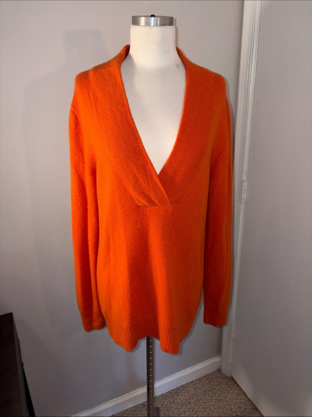 Cashmere V-Neck Orange Women's Sweater